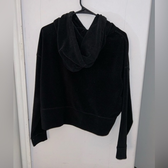 COPY - Gorgeous mint vintage Calvin Klein cropped ladies hoodie black velour / … - Picture 6 of 11